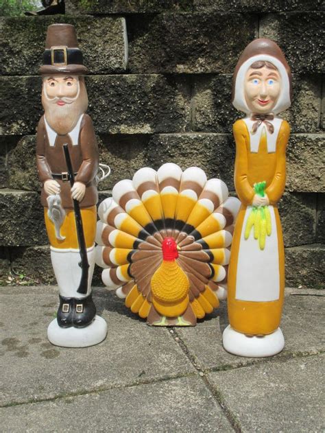 In very good condition with no cracks or dents. . Thanksgiving blow molds